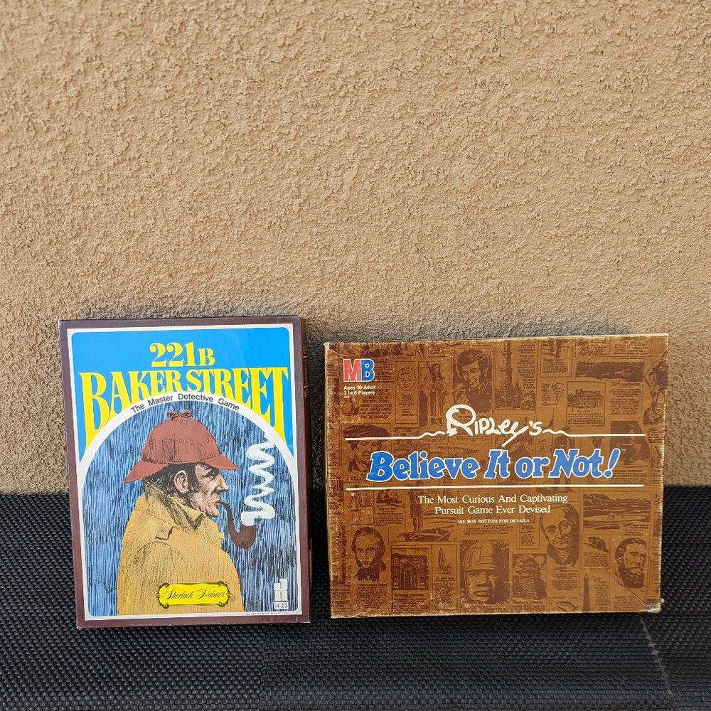 Vintage 221 B Baker Street 1977 & RIPLEY"S Believe It Or Not!  Board Games